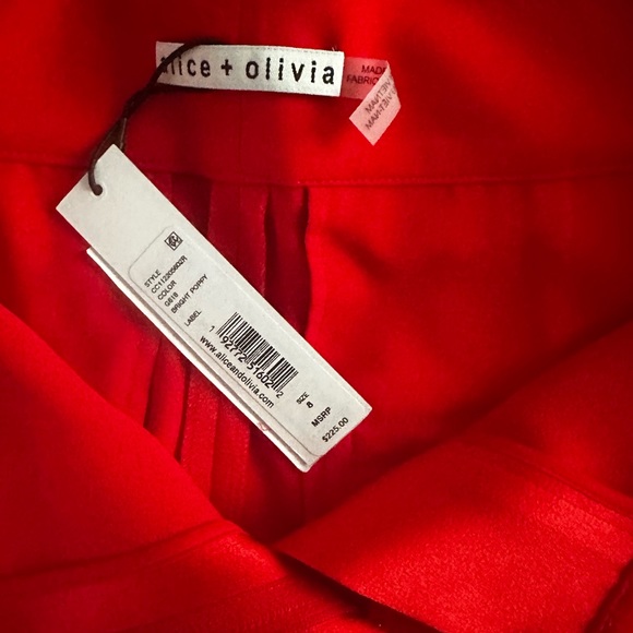 Never worn with tags Alice and Olivia satin shorts - Picture 3 of 3